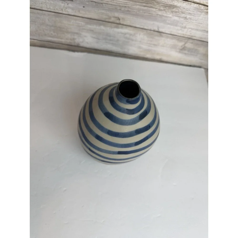 Beautiful Cute Blue Striped Shaped Bud Vase Made In Thailand Great Condition 6